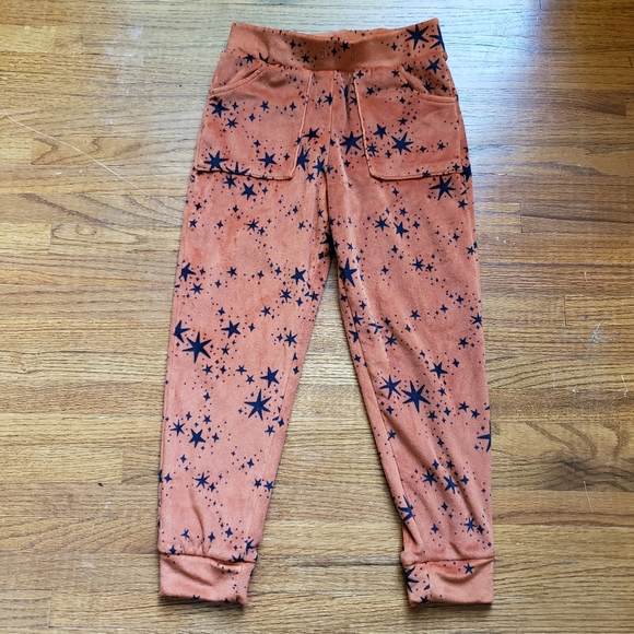 Cat & Jack | 1 Graphic Tee & 1 Velour Star Patterned Pants | S - Picture 4 of 8